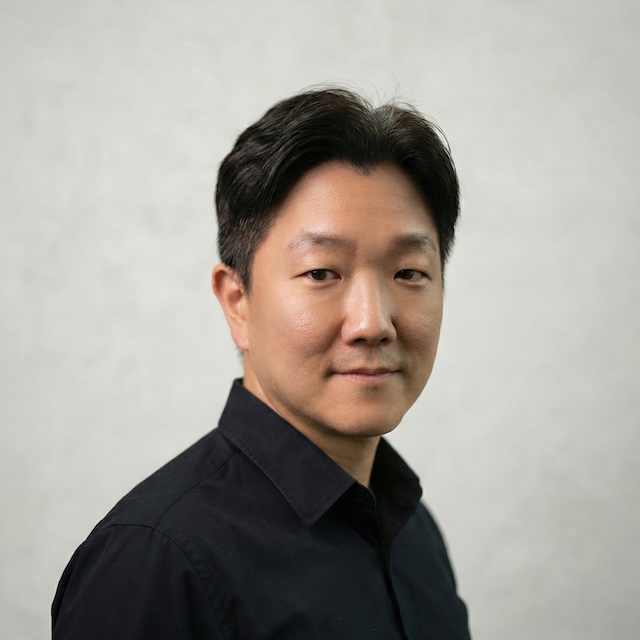 Donghyuk Shin