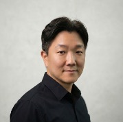Donghyuk Shin